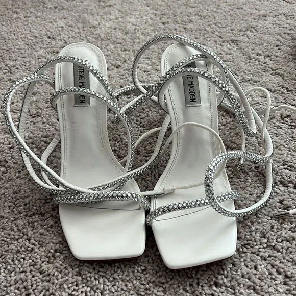 Steve Madden Uplift Heel - Picture 6 of 9